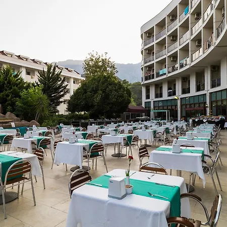 La Hotel