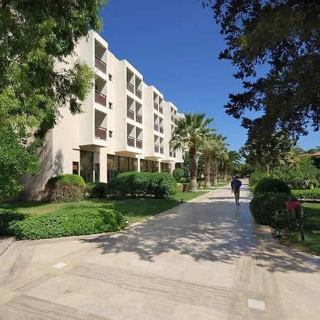 La Hotel Göynük